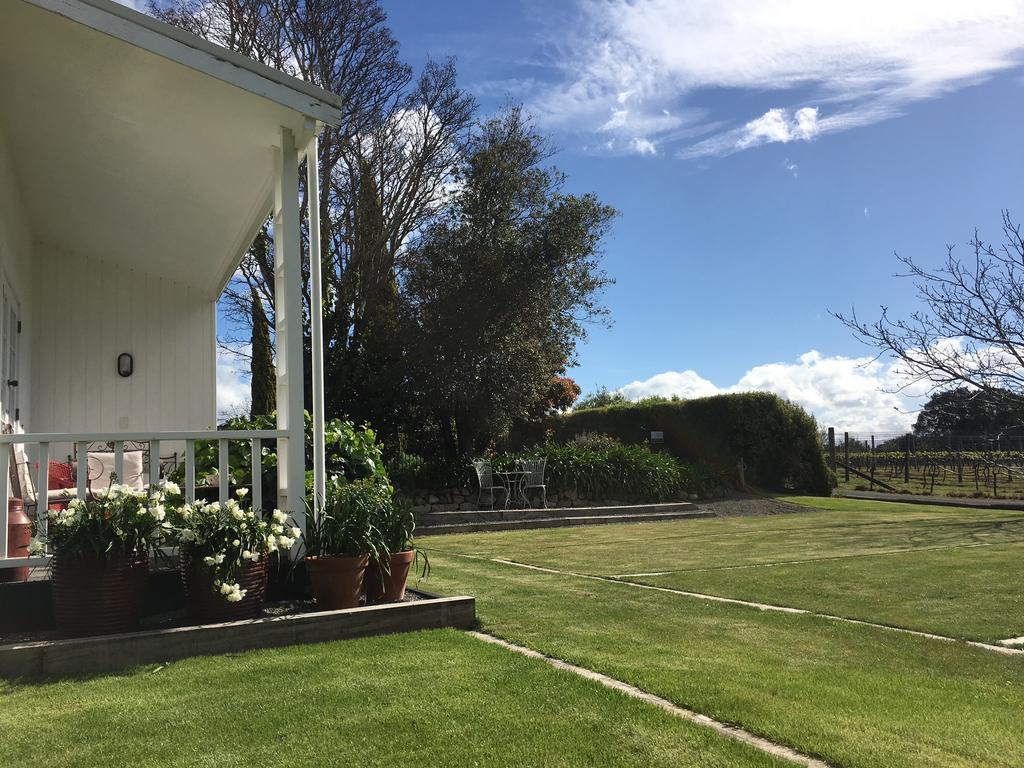 Aylstone Martinborough Hotel Екстериор снимка