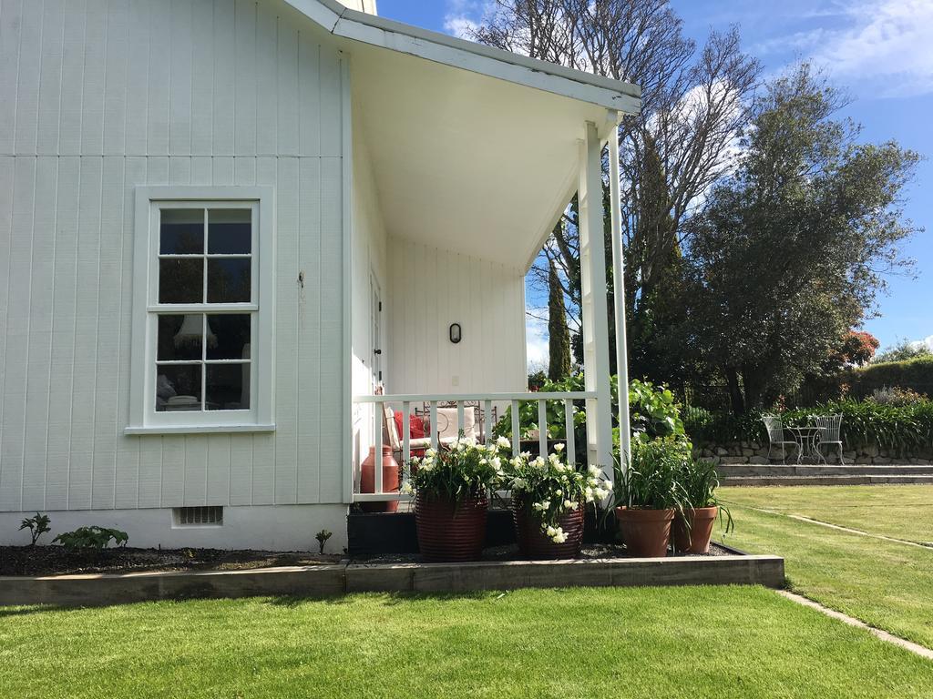 Aylstone Martinborough Hotel Екстериор снимка