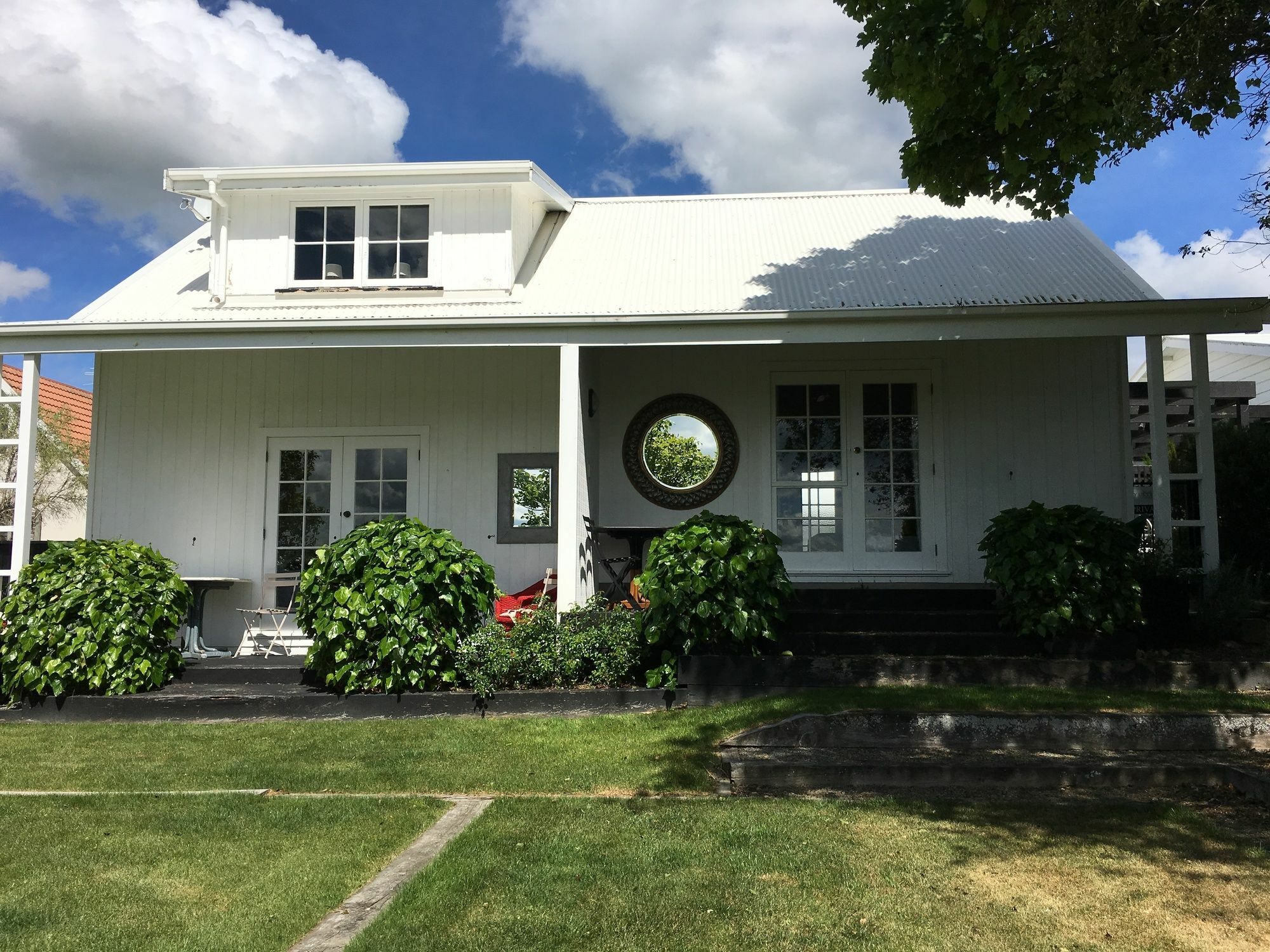 Aylstone Martinborough Hotel Екстериор снимка